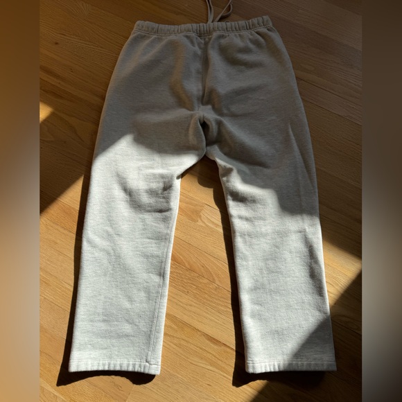 Essentials Sweats - Picture 2 of 4